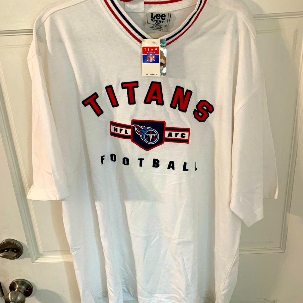NWT Vintage 90’s Y2K NFL Titans Football Embroidered T-Shirt Team Jersey XL